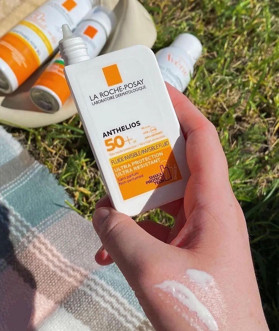 La Roche-Posay - Anthelios Invisible Fluid Facial Sunscreen SPF 50+ (50ml)